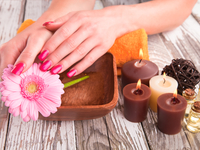 Beauty-хитрости: Как добиться стойкости маникюра