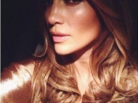 Beauty-образ дня: Дженнифер Лопес