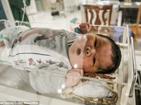 В Китае родился гигантский ребенок