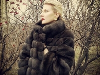 Рената Литвинова показала маму