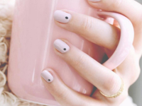 Маникюр на 8 Марта: яркие идеи