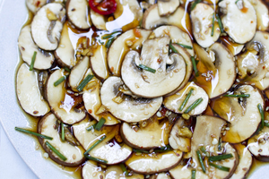 Как приготовить карпаччо из шампиньонов (ВИДЕО)