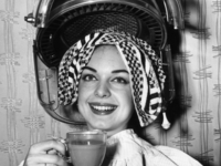 Взгляд в прошлое: Винтажные фотографии из салонов красоты