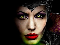 В Сети появился новый трейлер к фильму Малефисента с Анжелиной Джоли