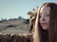 Скандальная Lady GaGa снялась в новом клипе в образе ангела