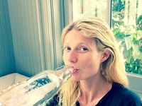 Гвинет Пэлтроу показала лицо без макияжа