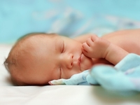 Женщина родила ребенка в киевском метро