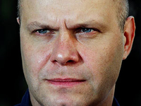 Алексей Кортнев написал новую песню: Деревянная Русь утопает в грязи