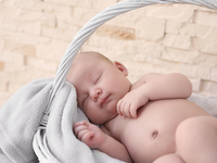 Как назвать девочку, рожденную в апреле