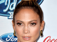 Прически на весну 2014: Звездные примеры