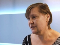 Я соромлюсь свого тіла: Бородатая женщина и огромный живот