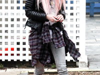 Невеста Джонни Деппа покрасила локоны в розовый цвет