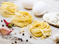 Как приготовить домашнюю лапшу