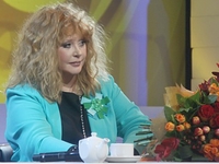 Алле Пугачевой исполнилось 65 лет: Смотри ТОП-10 лучших клипов звезды