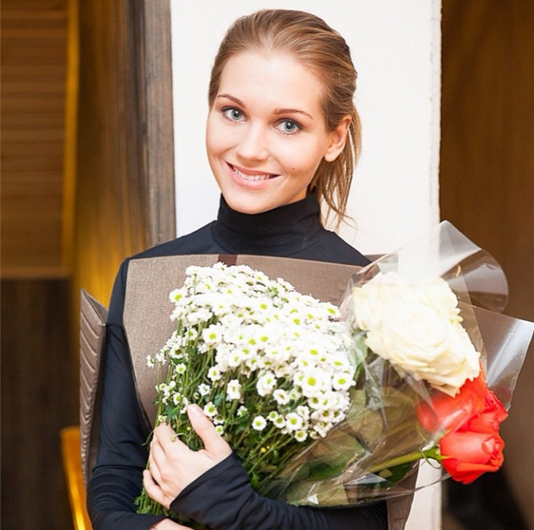 Гарик Харламов сделал Асмус необычный подарок