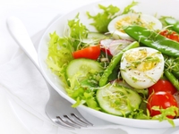 Салаты из спаржи: Три вкусные идеи