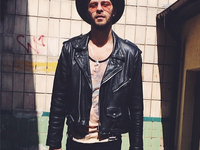 Макс Барских презентовал новый клип Все серьезно