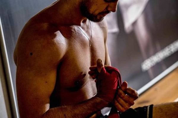 vk.com/kostyantynyevtushenko