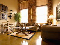 Как организовать дизайн гостиной в загородном доме