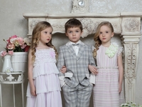 Как используется клетка в детской одежде