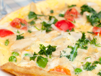 Фриттата с помидорами и шпинатом