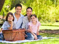 День семьи: Как провести время на природе