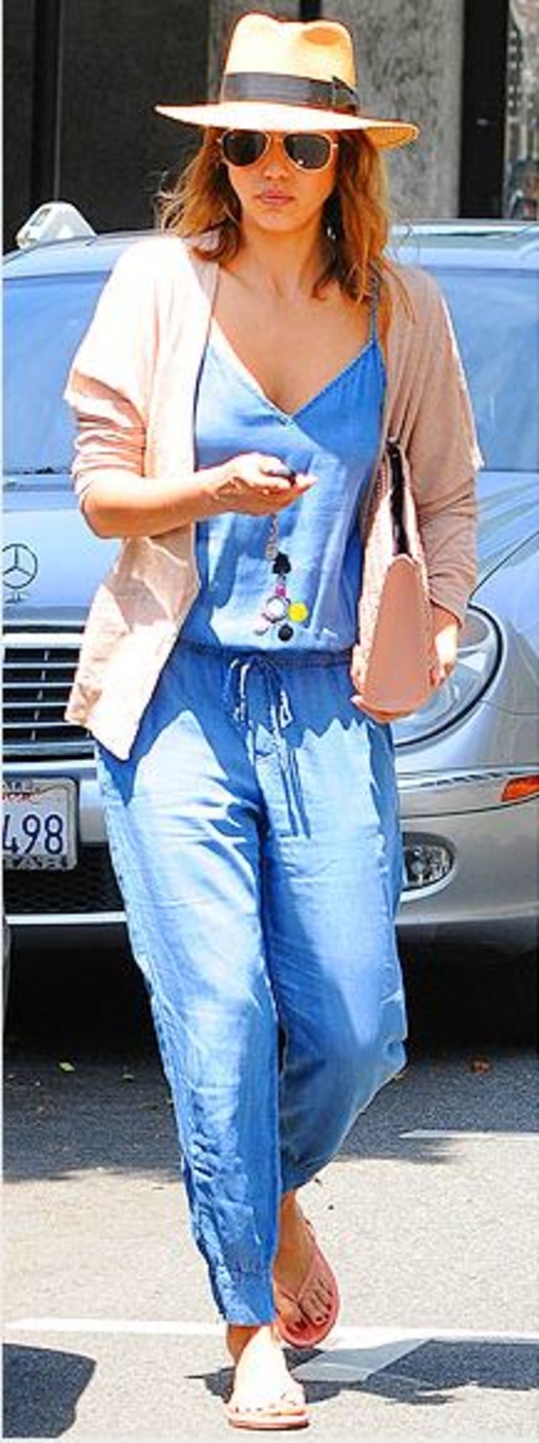 Модная битва: Джессика Альба против Наоми Уоттс