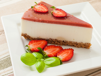 Клубничный чизкейк: Три вкусные идеи