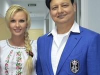 Певица Камалия поздравила мэра Киева: С Кличко город будет процветать