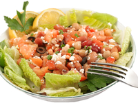 Салат с фасолью и помидорами