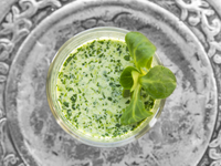 Соленый йогуртовый коктейль