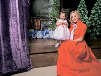 Впервые в Киеве состоится фотовыставка Звездные мамы