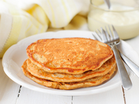 Тыквенно-яблочные блины с корицей