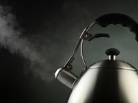 Как почистить чайник от накипи: 3 быстрых способа