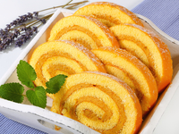 Как приготовить домашний бисквитный рулет