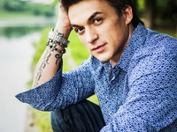 Влад Топалов: Некоторые поклонницы хотят просто переспать со мной