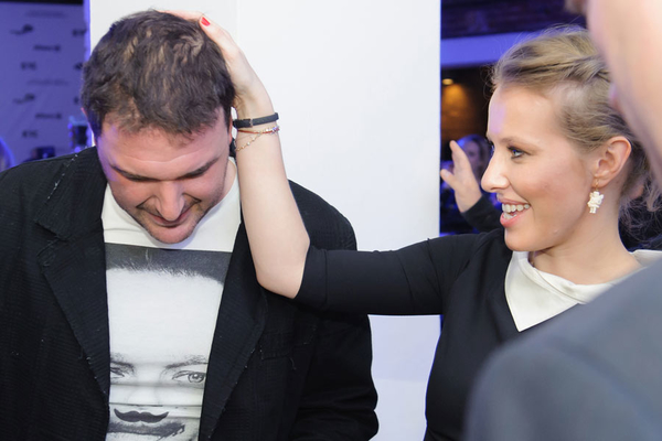 Ксения Собчак пожаловалась на мужа – футбольного фаната