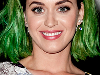 Новый имидж: Кэти Перри осветлила брови