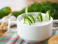 Суп из огурцов с плавленым сыром