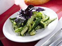 Малосольные огурцы за 30 минут