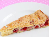 Малиновый пирог с карамельной корочкой