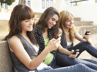 Каковы особенности подросткового периода