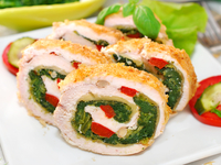 Куриный рулет со шпинатом