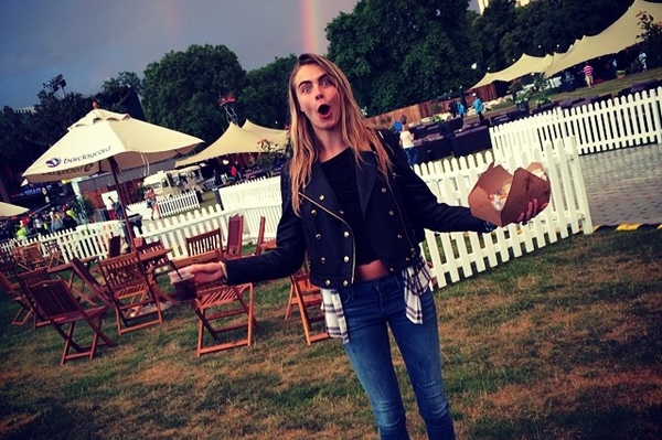 instagram.com/caradelevingne