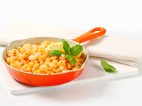 Жареные креветки с лимоном и чесноком