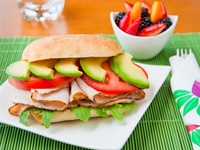 Бутерброды на завтрак: Три летние идеи