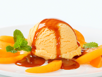 Домашнее абрикосовое мороженое