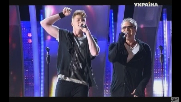 Владимир Пресняков исполнил с сыном новую песню на Новой волне 2014