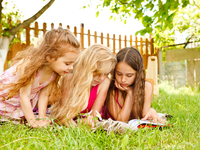 Что почитать детям: ТОП-3 книги на лето