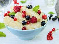 Ленивые вареники с ягодами